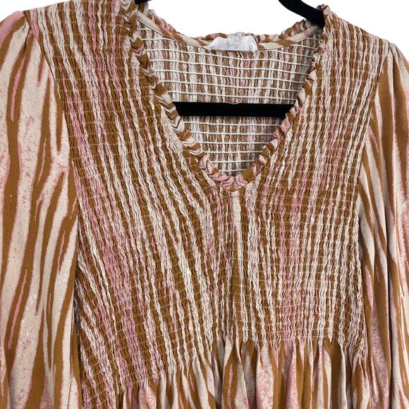 THML Long Sleeve V Neck Ruched Blouse Small - Picture 2 of 5